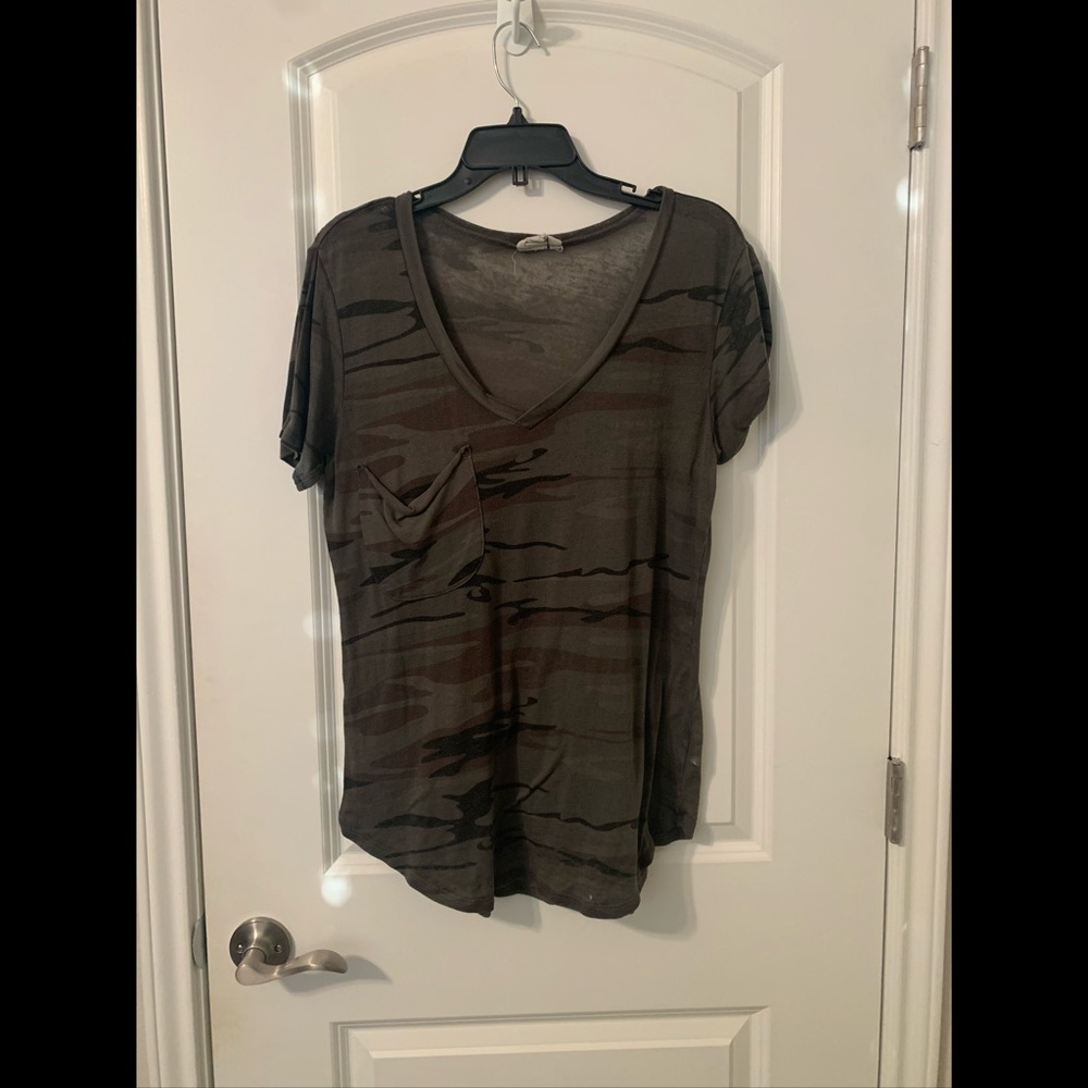 Women’s tshirt